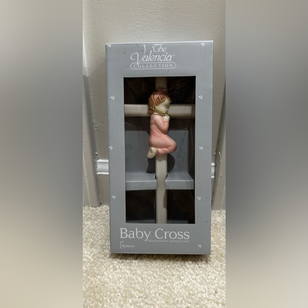 NIB Roman Inc. The Valencia Collection Glazed Porcelain Baby Pink Girl Cross